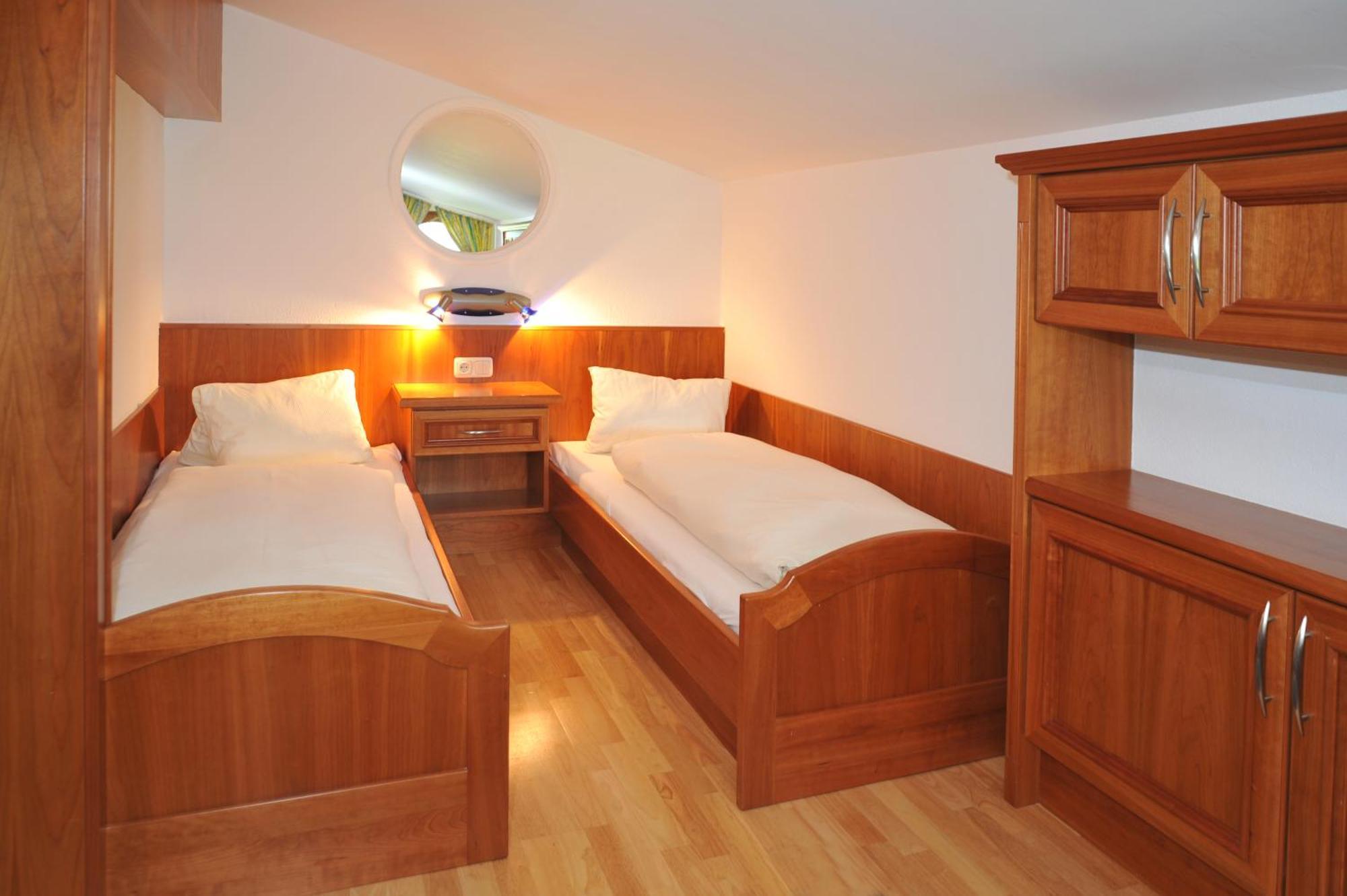 Apartments Tirolerhaus Kössen Екстериор снимка